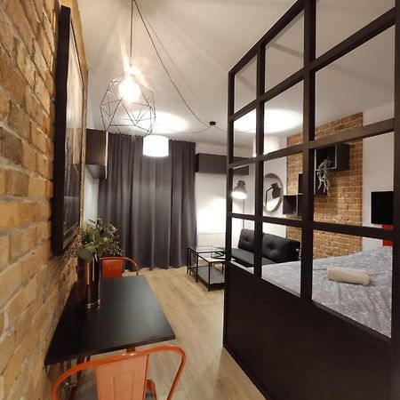 גדנסק Red Wall Apartment In The Old Town מראה חיצוני תמונה
