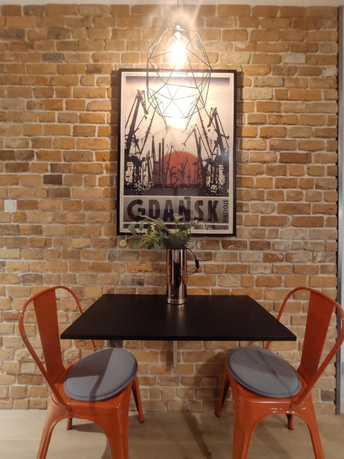 גדנסק Red Wall Apartment In The Old Town מראה חיצוני תמונה