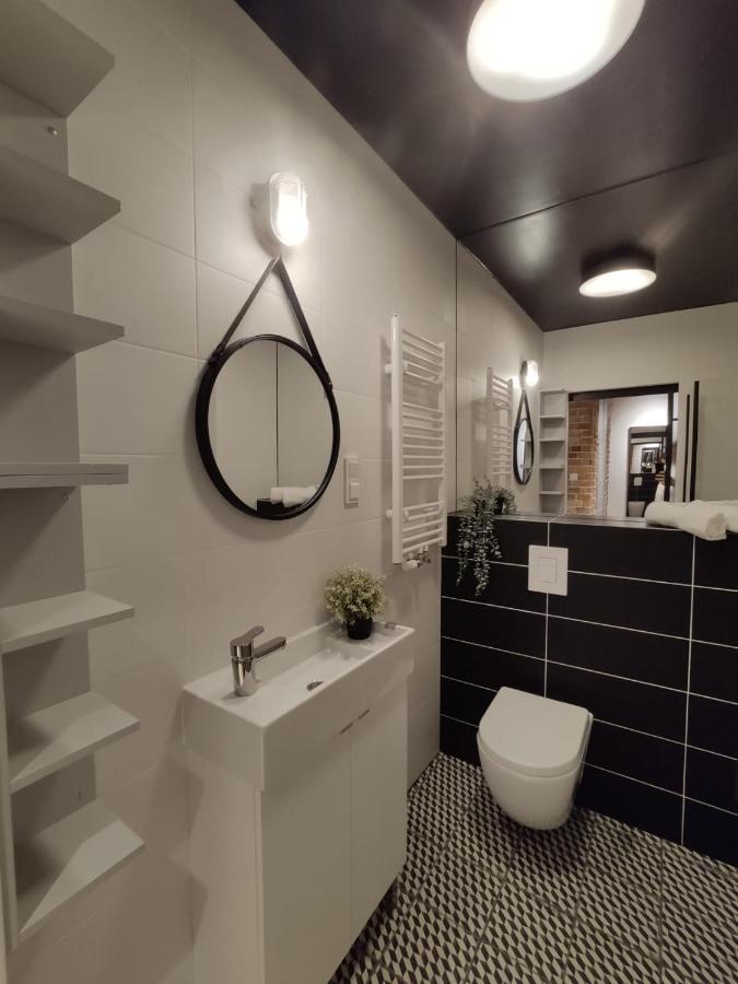 גדנסק Red Wall Apartment In The Old Town מראה חיצוני תמונה