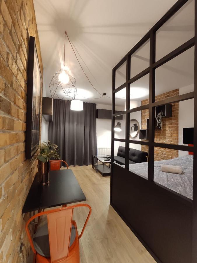 גדנסק Red Wall Apartment In The Old Town מראה חיצוני תמונה